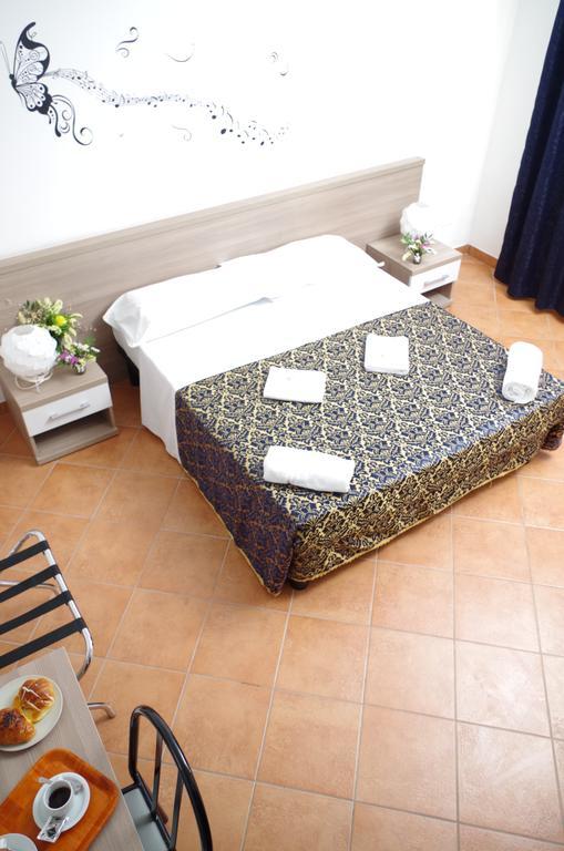 Hotel Centrale Milan Room photo